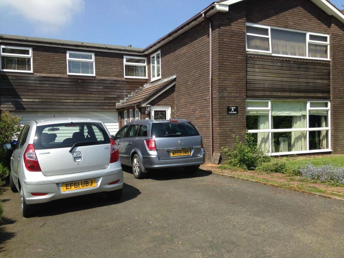 Lowri Cottage Hotel Shenstone Exterior photo